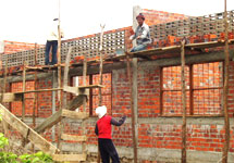 小学校建設風景